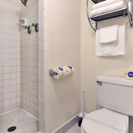 City View Studio With Pool Access In Aloha Surf! Honolulu Exterior foto