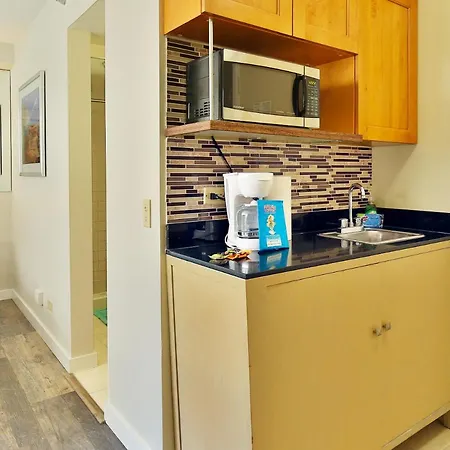 City View Studio With Pool Access In Aloha Surf! Honolulu Exterior foto